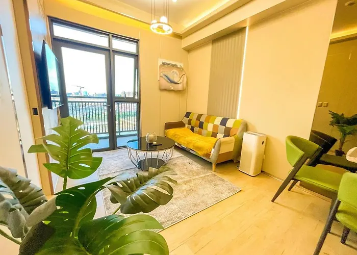 Lovely 1br Near Solaire, Okada I 5mins To Airport Apartamento